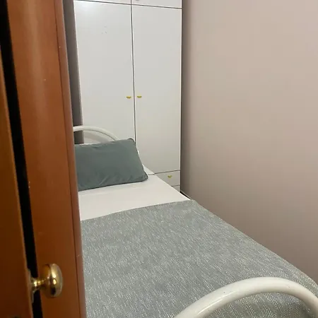 Anemone 10 Apartment